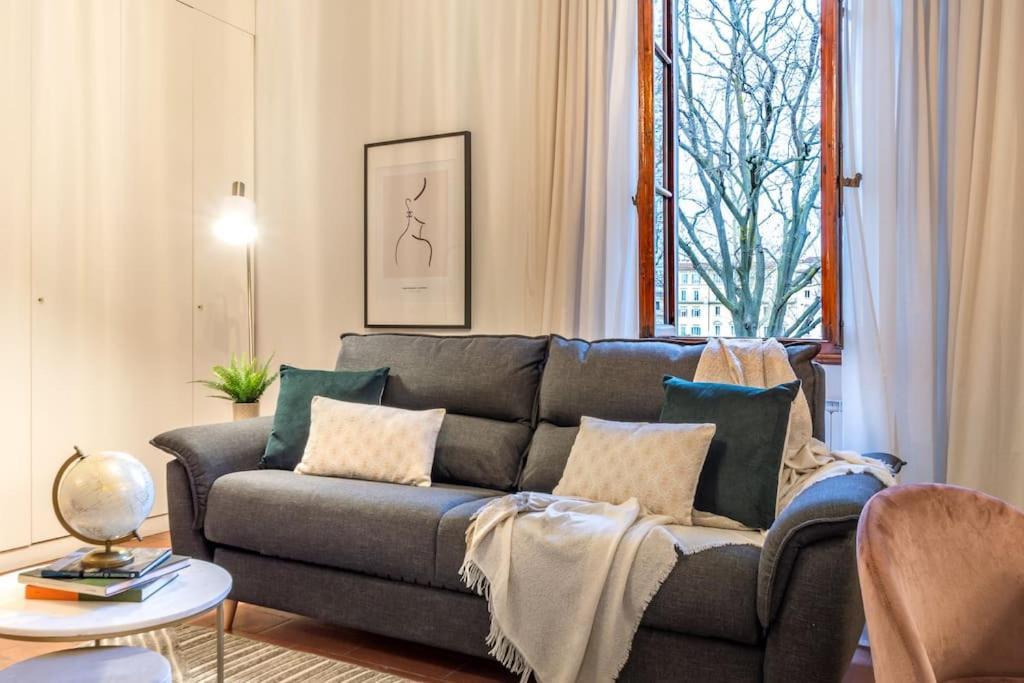 Santarosa Five Senses Apartment ฟลอเรนซ์ ภายนอก รูปภาพ